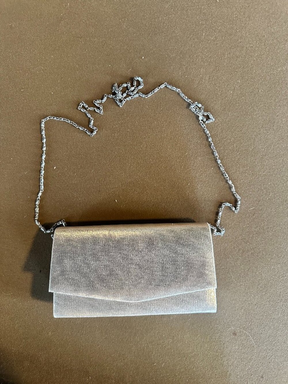 NWT Boohoo Structured Metallic Clutch Bag & Chain - Gold
